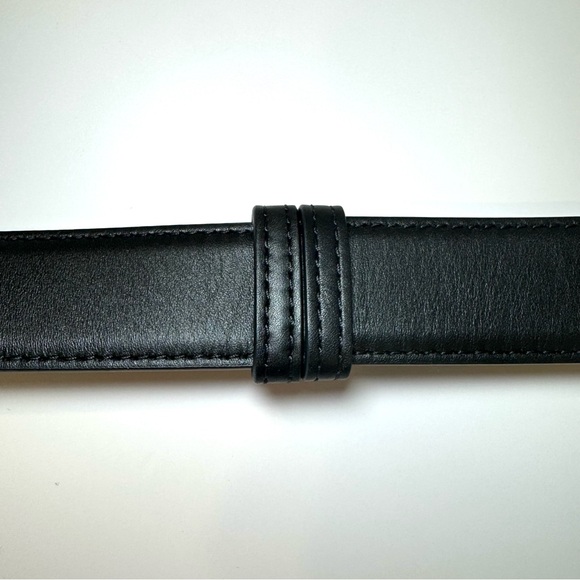 NWT Valentino Garavani Bold Edition V Logo Black Calfskin Leather Belt, Sz 80/32